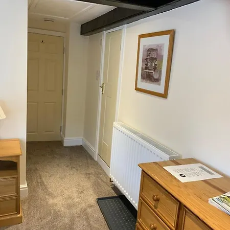 Fox And Hounds Kro Starbotton