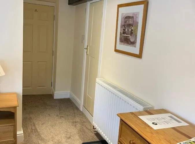 Fox And Hounds Inn Starbotton